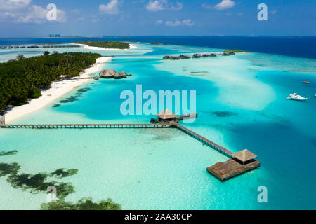 Luftaufnahme von Ferienhäuser Insel Lankanfushi, North Male Atoll, Malediven, Indischer Ozean Stockfoto