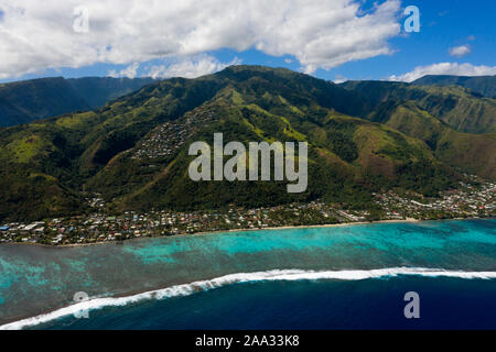 Luftaufnahme von der Westküste von Tahiti, Tahiti, Französisch-Polynesien Stockfoto