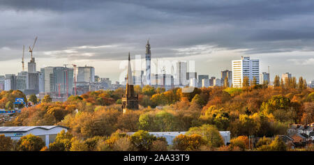 Birmingham City Skyline an einem Herbsttag, Birmingham West Midlands England Großbritannien Stockfoto