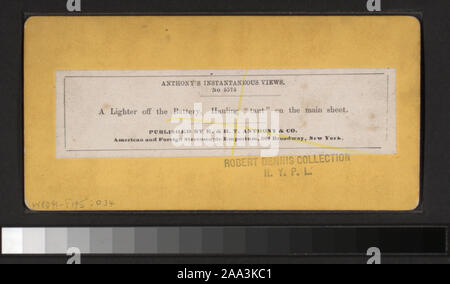 Mit einer Hand - farbige Anzeigen. Robert Dennis Sammlung von stereoskopische Ansichten. Einige Ansichten haben steuerstempel angebracht. Titel von Cataloger'. Blick auf den Hafen von New York: Fähren, Segelschiffe, Piers und Kaianlagen, Dampfschiffe, einschließlich der Vorsehung und mit Blick auf den Innenbereich, schwebenden Getreidesilos, Lastkähne, Werften, Männer aus dem französischen Mann-von-Krieg Landung in einem dory an der Batterie, die US Barge Office und den Versand news Büro des New York Herald, der Fuß der Whitehall Street, Soldaten auf einen italienischen Mann-von-Krieg mit Bajonetten, Fort Lafayette, Governors Island.; ein Feuerzeug aus der Batterie Stockfoto