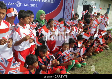 Sayeeda Warsi, für die Olympischen Spiele 2012 in London Accord Mission" hin zu einem dauerhaften Frieden', in Banda Aceh, Sumatra, Indonesien Stockfoto