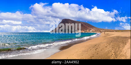 Beeindruckende la Tejita Strand, El Medano, Teneriffa, Spanien. Stockfoto