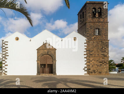 Die schöne Kirche Iglesia de Nuestra Señora de La Candelaria in La Oliva, Fuerteventura, Kanarische Inseln, Spanien Stockfoto