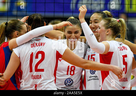 November 19, 2019, Treviso, Italien: Glück der vasas Obuda budapestduring Carraro Imoco Conegliano vs Vasas Obuda Budapest, Volleyball Champions League Frauen in Treviso, Italien, 19. November 2019 - LPS/Ettore Griffoni (Credit Bild: © Ettore Griffoni/LPS über ZUMA Draht) Stockfoto