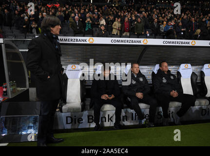 Trainer/Bundescoach Joachim Jogi Löw (Deutschland) GES/fussball/EURO-Qualifikation: Deutschland - Nordirland, 19.11.2019 Fußball: Europäische Qualifier: Deutschland gegen Nordirland, Lage, November 19, 2019 | Verwendung weltweit Stockfoto