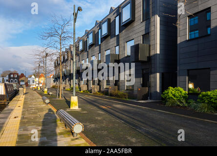 Das Haus modular Housing Development (Urban Splash), am Yachthafen Baumwollfeld, neue Islington, Ancoats, Manchester, UK Stockfoto