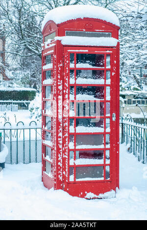 Ein verschneiten Tag in West London Stockfoto