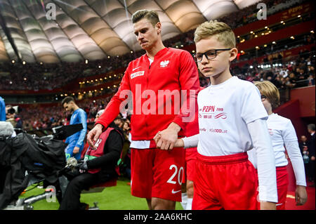 Warschau, Polen. Nov, 2019 19. Lukasz Piszczek aus Polen vor der Euro 2020 Qualifiers (Gruppe G) Übereinstimmung zwischen Polen und Slowenien gesehen. (Endstand 3:2; Polen Slowenien) Credit: SOPA Images Limited/Alamy leben Nachrichten Stockfoto