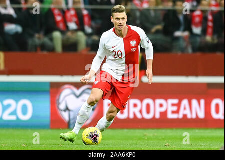 Warschau, Polen. Nov, 2019 19. Lukasz Piszczek aus Polen in Aktion während der Euro 2020 Qualifiers (Gruppe G) Übereinstimmung zwischen Polen und Slowenien gesehen. (Endstand 3:2; Polen Slowenien) Credit: SOPA Images Limited/Alamy leben Nachrichten Stockfoto