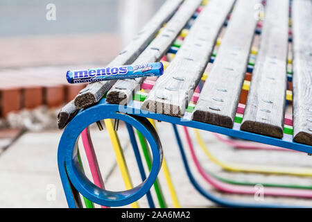 Chevy Mentos Minzen, chewy Dragees, dass der Vorteil von Pfefferminzaroma frische mit einer angenehmen Kauen bietet. Von Perfetti Van Melle Co produziert Stockfoto