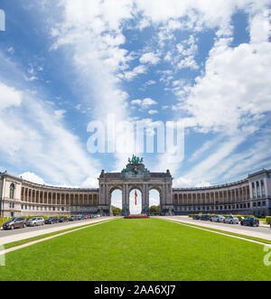 Der Triumphbogen oder Arc de Triomphe in Brüssel, Belgien Stockfoto