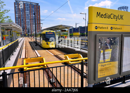 Metrolink tram station am MediaCityUK, Salford, Greater Manchester. UK. Stockfoto