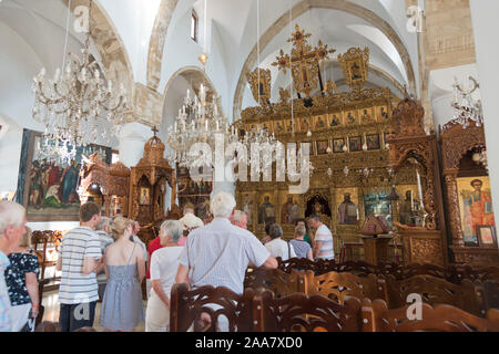 Timios Stavros Kloster im malerischen Dorf Omodos, das Troodos-gebirge, Zypern. Stockfoto