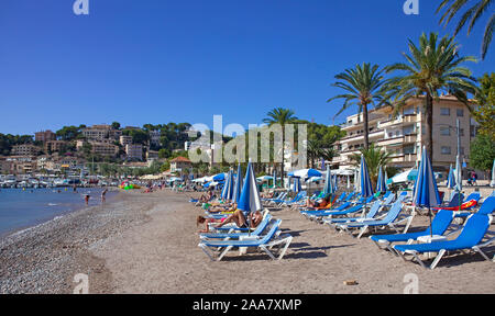 Badestrand in Port de Soller, Soller, Mallorca, Balearen, Spanien Stockfoto
