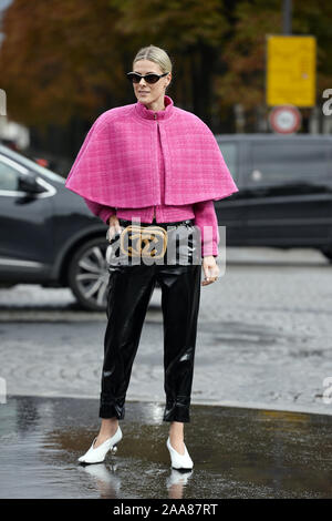 Sofie Valkiers - Paris Fashion Week 2019/2020 - Frankreich Stockfoto