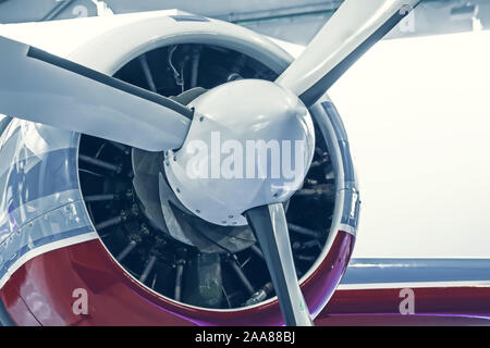 Light Engine Turboprop Flugzeuge, Nähe zu sehen. Stockfoto
