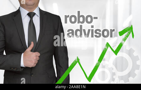 Robo Advisor Konzept und Geschäftsmann mit Daumen nach oben. Stockfoto