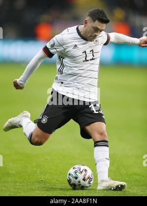 Frankfurt, Deutschland. 20 Nov, 2019. firo: 19.11.2019 Fußball Europameisterschaft Euro Qualifikation: EM-Qualifikation Nationalmannschaft Deutschland - Nordirland 6:1 Nadiem Amiri, Single Action | Verwendung der weltweiten Kredit: dpa/Alamy leben Nachrichten Stockfoto