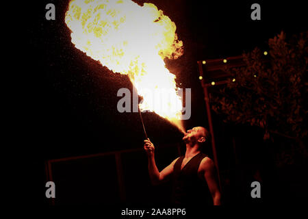 Cabaret Sauvage, Paris - Frankreich - 09/27/17 Brand Esser in Paris, das Erscheinen. Stockfoto