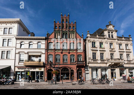 Historische Häuser, der Westfälischen Hansestadt geprägt auf dem Marktplatz Minden Stockfoto