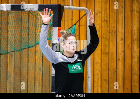 Baden Baden, Deutschland. Nov, 2019 20. Die nationalen Handball Frauen Team Deutschland, Training. Handball Spieler Dinah Eckerle in Aktion. Credit: Philipp von Ditfurth/dpa/Alamy leben Nachrichten Stockfoto