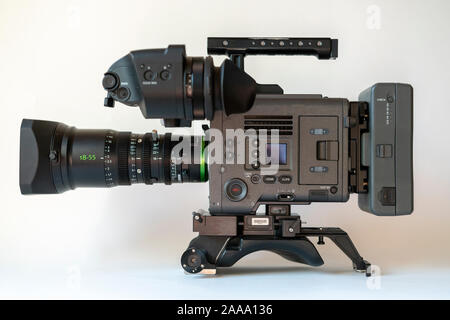 Professionelle Schulter montiert Kino Broadcast Kamera Stockfoto