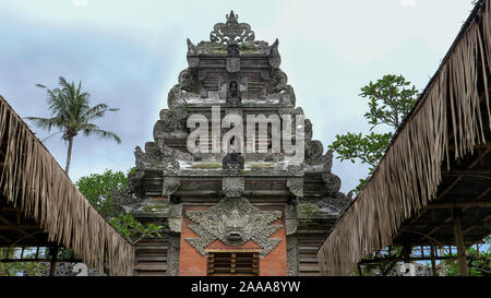 In Ubud, Indonesien - März, 14, 2018: Der königliche Palast, puri saren Agung, bei Ubud in Bali. Stockfoto