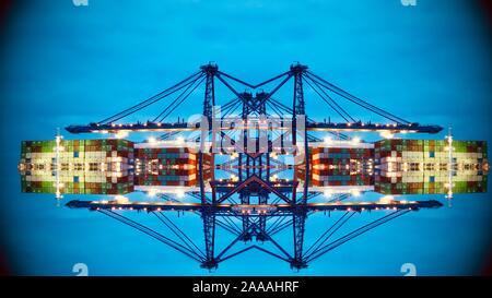 Ipswich, Suffolk, November 2019: Abstract Kaleidoskop Sicht auf die immergrünen Immer Golden Containerschiff im Hafen angedockt. Stockfoto