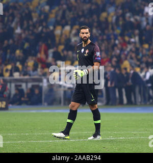 Kiew, Ukraine - Oktober 14, 2019: Torhüter Rui Patricio von Portugal in Aktion während der UEFA EURO Qualifikationsspiel in der Ukraine 2020 v Portugal bei NSK Olimpiyskyi Stadion in Kiew. Portugal verloren 1-2 Stockfoto