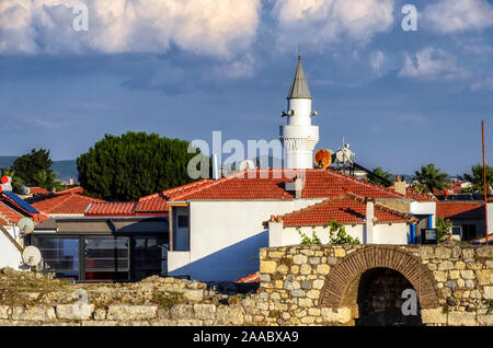 Sigacik, Türkei - 20. Juni 2017: Sigacik Stadt Blick vom Schloss. Sigacik ist klein historisches Dorf in Izmir. Stockfoto