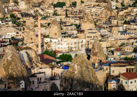 Berühmte Zentrum von Ballon fligths in Göreme, Kappadokien, Türkei. Stockfoto