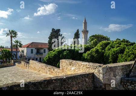 Minarett der Moschee in Larnaca, Zypern Stockfoto