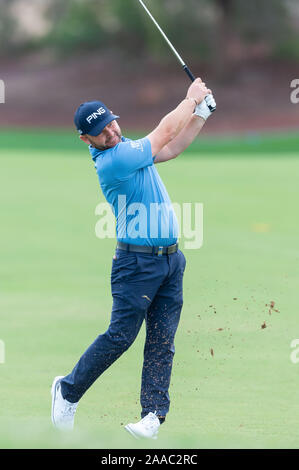 Dubai, VAE. Nov, 2019 21. Andy Sullivan von England in Aktion in Runde 1 Während der DP World Tour Meisterschaft an der Jumeirah Golf Estates, Dubai, UAE am 21. November 2019. Foto von Grant Winter. Nur die redaktionelle Nutzung, eine Lizenz für die gewerbliche Nutzung erforderlich. Keine Verwendung in Wetten, Spiele oder einer einzelnen Verein/Liga/player Publikationen. Credit: UK Sport Pics Ltd/Alamy leben Nachrichten Stockfoto