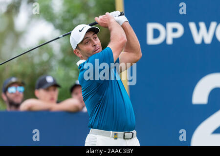 Dubai, VAE. Nov, 2019 21. Francesco Molinari von Italien T-Stücke weg an der zweiten Bohrung in Runde 1 Während der DP World Tour Meisterschaft an der Jumeirah Golf Estates, Dubai, UAE am 21. November 2019. Foto von Grant Winter. Nur die redaktionelle Nutzung, eine Lizenz für die gewerbliche Nutzung erforderlich. Keine Verwendung in Wetten, Spiele oder einer einzelnen Verein/Liga/player Publikationen. Credit: UK Sport Pics Ltd/Alamy leben Nachrichten Stockfoto