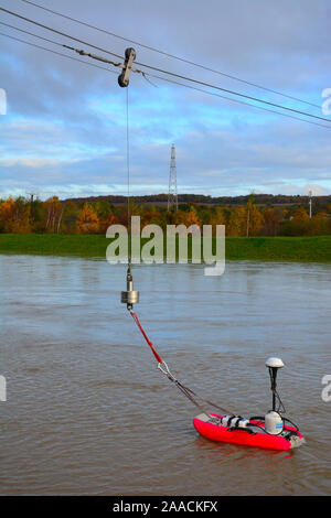 Umweltagentur monitor Hochwasser auf dem Fluss Dearne, South Yorkshire Stockfoto