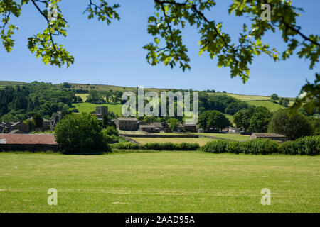 Das Dorf Einbuchtung in den Yorkshire Dales National Park, Cumbria, England. Stockfoto