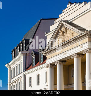 Theaterplatz - heiligen Albert und Andrew's Church, Warschau kreativen Gemeinschaften Tempel. Fassade, Warszawa, Polen Stockfoto