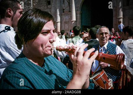 Spanien Algemesì (Valencia): Fest der Mare de Deu de la Salut:Gruppe von Musiker Stockfoto