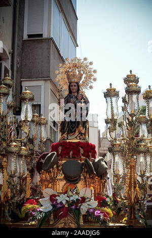 Spanien (Valencia) Algemesì Fest der Mare de Deu de la Salut: Madonna der Gesundheit in einer Prozession Stockfoto