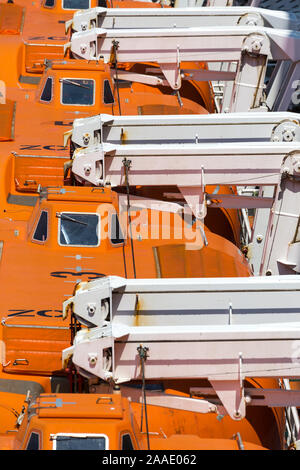 Sichere Rettungsboote. RMS Queen Mary 2. Stockfoto