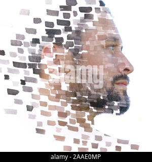 Paintography. Double Exposure Nahaufnahme portrait einer schweren männlichen Modell verschwinden hinter einem Vorhang handgefertigte Tinte Pinselstrichen die Larg ähneln Stockfoto