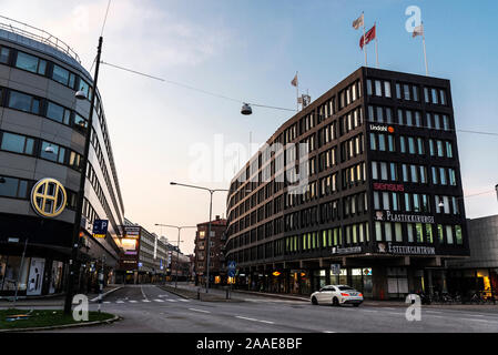 Malmö, Schweden - 28. August 2019: Street und dem Einkaufszentrum Hansa in Malmö, Schweden namens Stockfoto