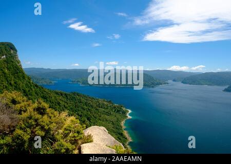 Blick vom Lake Waikaremoana Great Walk n Te Urewera, Hawkes Bay Region, North Island, Neuseeland Stockfoto