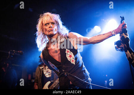 Oslo, Norwegen. 22., Oktober 2019. Die finnische Rock Musiker und Glam Rock Sänger Michael Monroe führt bei John Dee in Oslo leben. (Foto: Gonzales Foto - Terje Dokken). Stockfoto