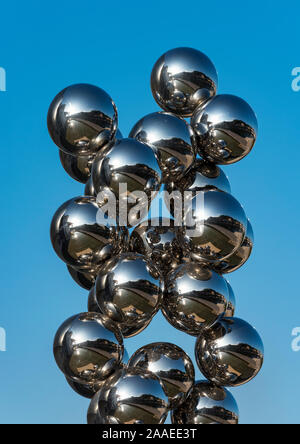 Hohen Baum & das Auge Skulptur von Anish Kapoor im Guggenheim Museum Bilbao, Spanien Stockfoto