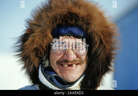 Inuit aus Nuiqsut im äussersten Norden Alaskas am Arktischen Ozean Novalja - Alaska Stockfoto