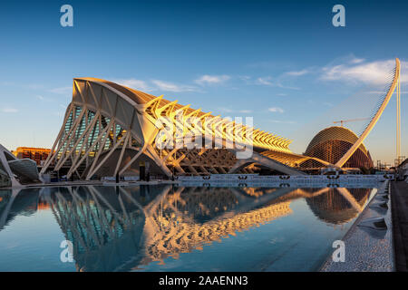 Stadt der Künste und Wissenschaften in den frühen Morgen, von Calatrava, Valencia, Spanien, für Stockfoto