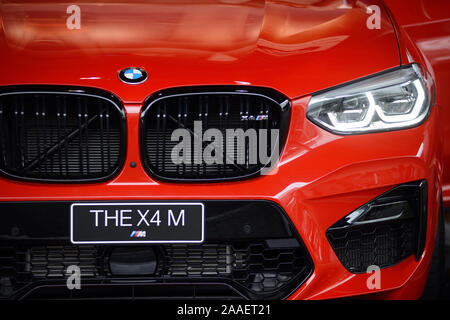 BMW X4 M Auto, Scheinwerfer LED Stockfoto