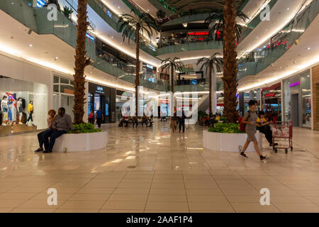 Einkaufszentrum Agora Mall in der Dominikanischen Republik von Santo Domingo Stockfoto