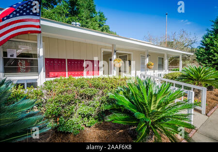 Das Büro im Four Seasons Apartments ist dargestellt in Mobile, Alabama. Der Apartment Komplex ist von Sealy Verwaltungsgesellschaft verwaltet. Stockfoto